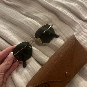 Classic Ray and- rectangle